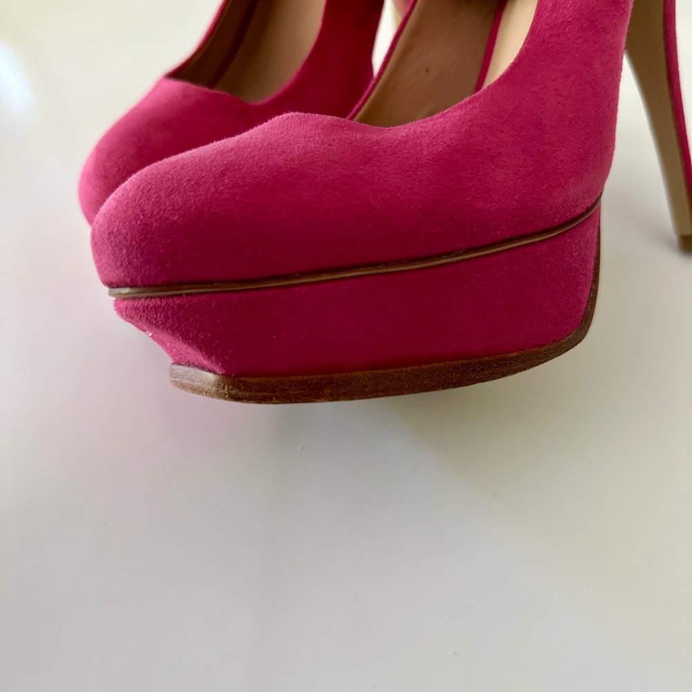 Pour La Victoire Fuchsia Suede Slingback Heels - Picture 2 of 14